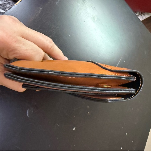 Camel Vegan Leather convertible bag for wallet, wristlet and shoulder bag - Picture 3 of 11